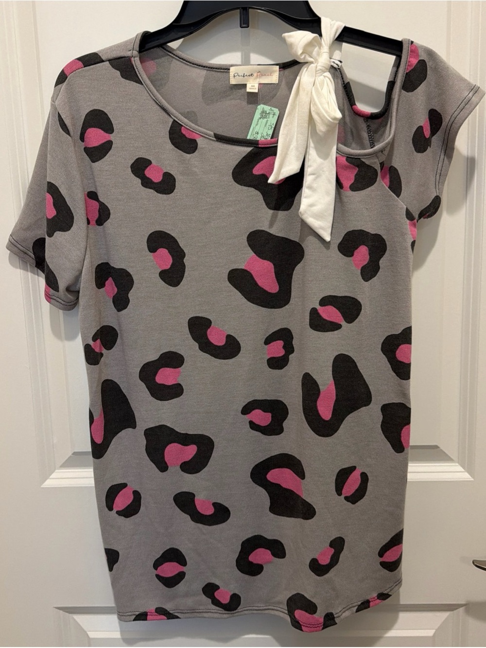 Women’s Pink & Gray Leopard Print Casual Top cold shoulder boutique top with Bow